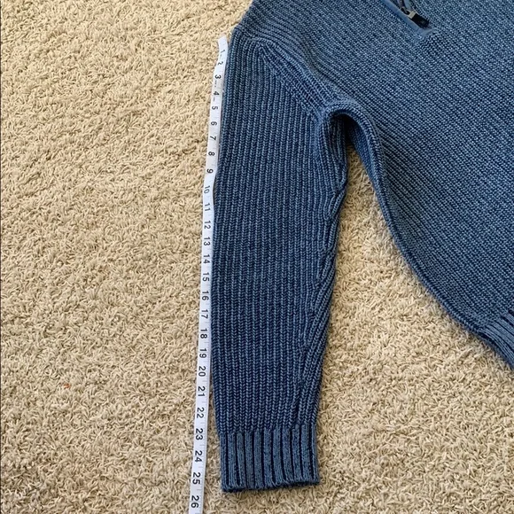 G.H. Bass & Co. Blue Zip Up Sweater with Ribbed Knit - Picture 8 of 11